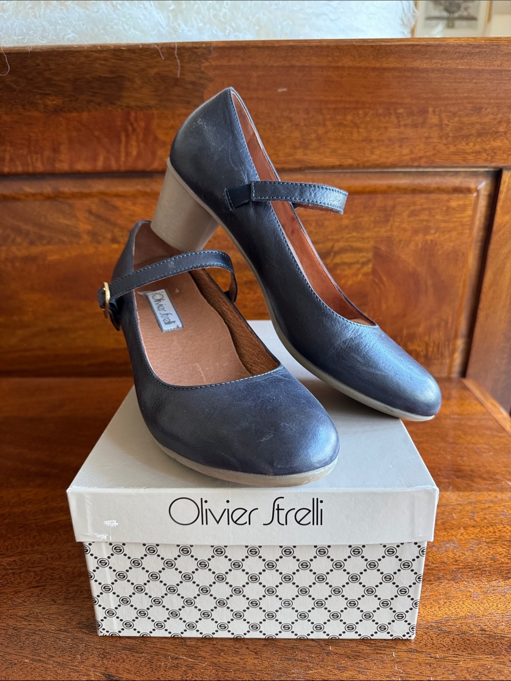 Navy Leather Mary Jane Block Heel Pumps